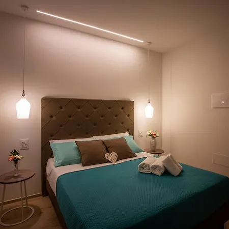 B&B Rais Luxury Rooms Vieste Exterior foto