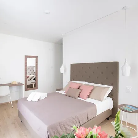 B&B Rais Luxury Rooms Vieste Exterior foto